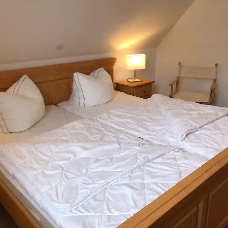 Glebbe 66 _ Hus Suennschien * 青斯特