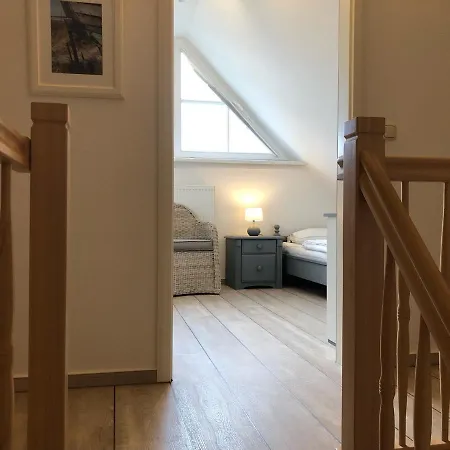 Apartment Glebbe 66 _ Hus Suennschien *