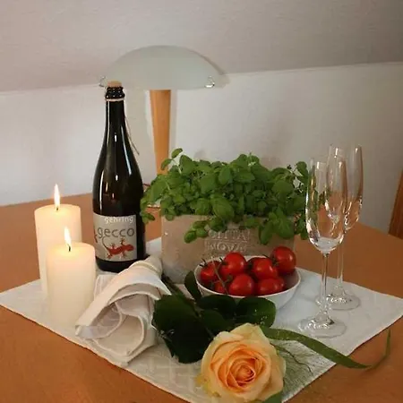 Apartment Glebbe 66 _ Hus Suennschien *